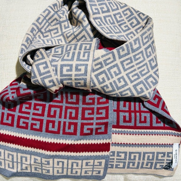 NWOT Givenchy 4G Monogram 100% Wool Unisex Scarf - Picture 4 of 12